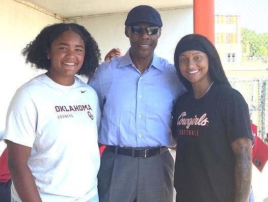 The Rookie League Foundation hosted a Juneteenth celebration in conjunction with a Play Ball Clinic last Friday at Douglass High School. Our honored guests were Ella Parker, the Honorable J.C. Watts and Tallen Edwards.